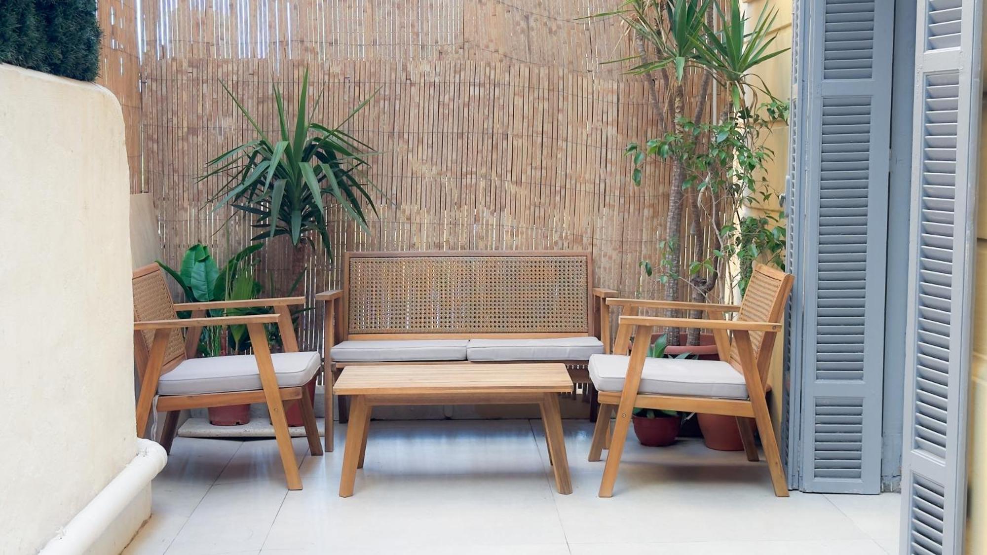- Bright & Modern - Private Terrace - Aircon - Near Train & Apartamento Nice